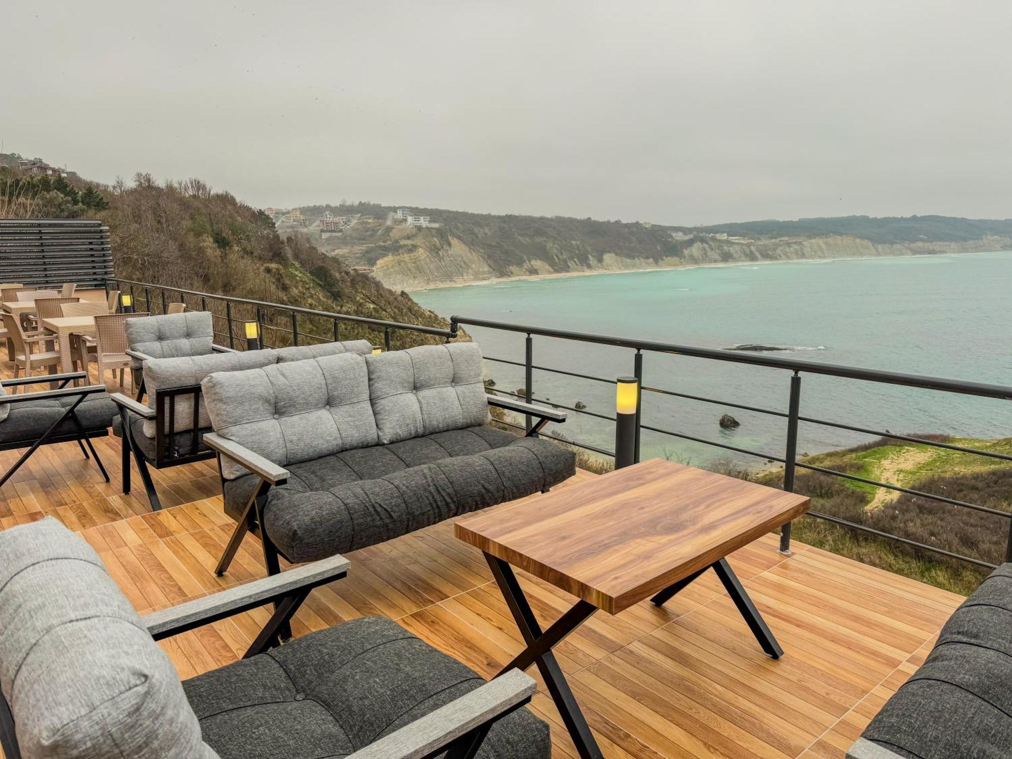 Marina Fener Hotel & Suite Истанбул Екстериор снимка