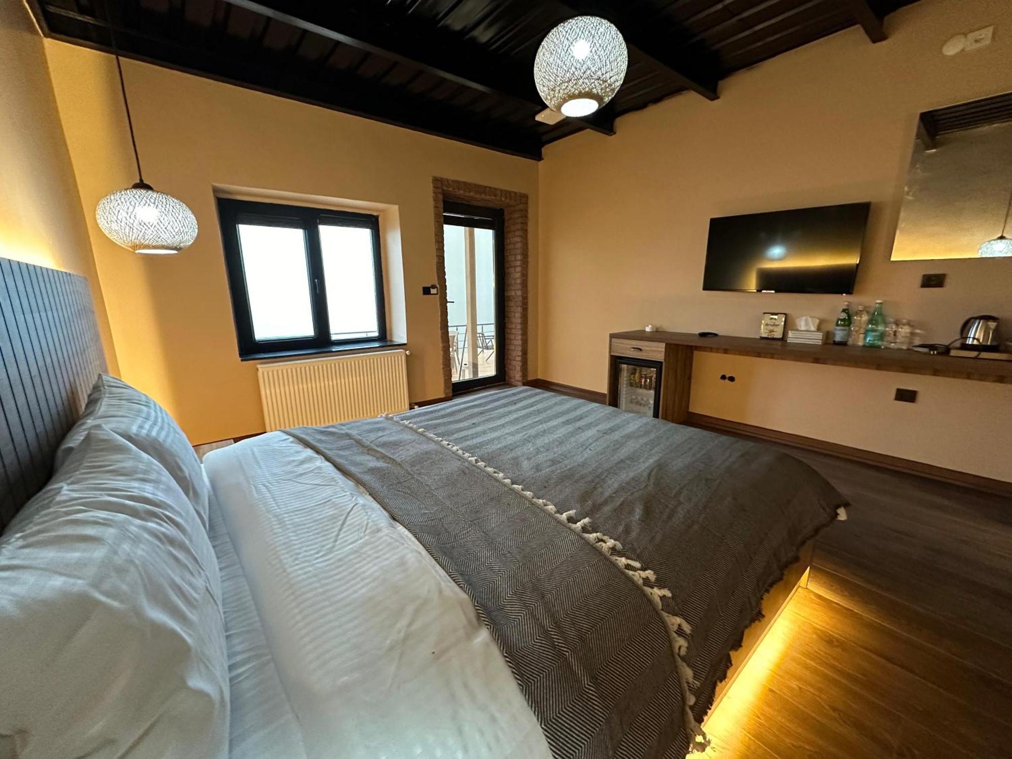 Marina Fener Hotel & Suite Истанбул Екстериор снимка